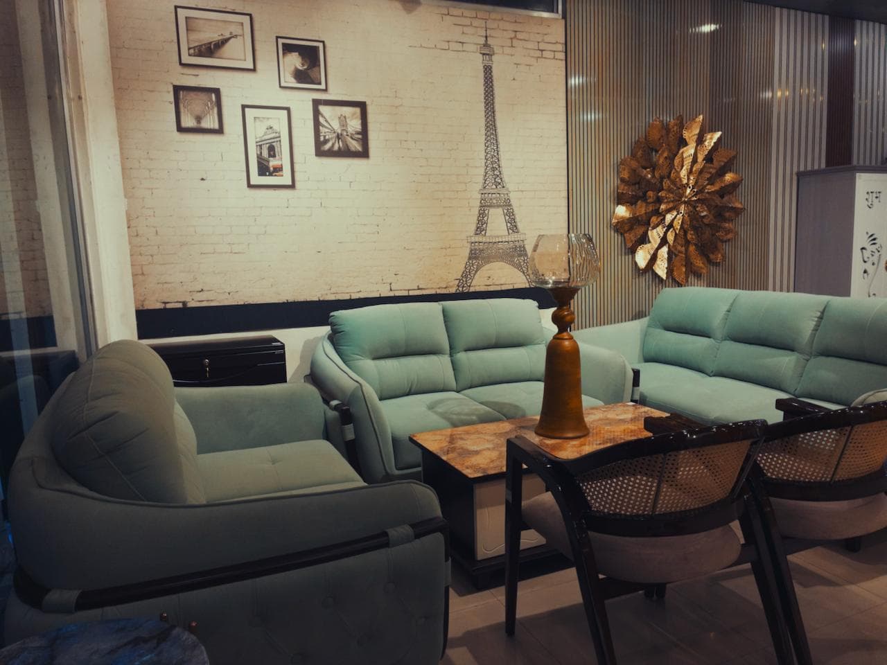 Gallery image